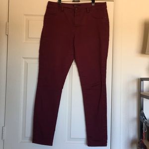 D. Jeans Maroon Pants